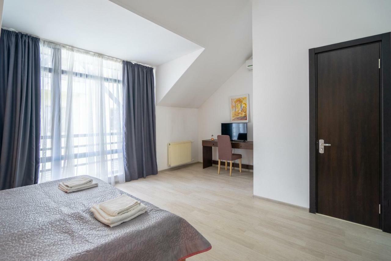 Vera View Hotel Tbilisi Ngoại thất bức ảnh