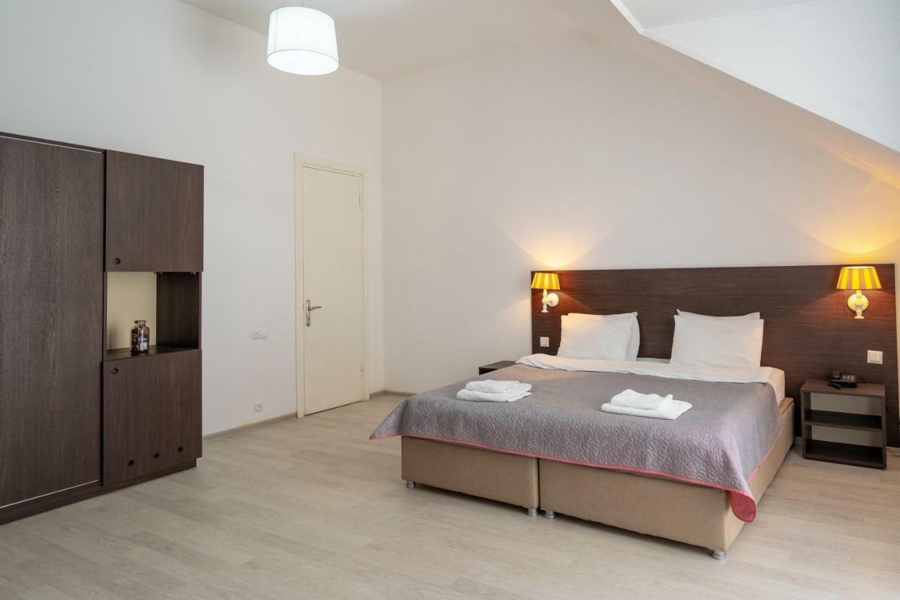 Vera View Hotel Tbilisi Ngoại thất bức ảnh