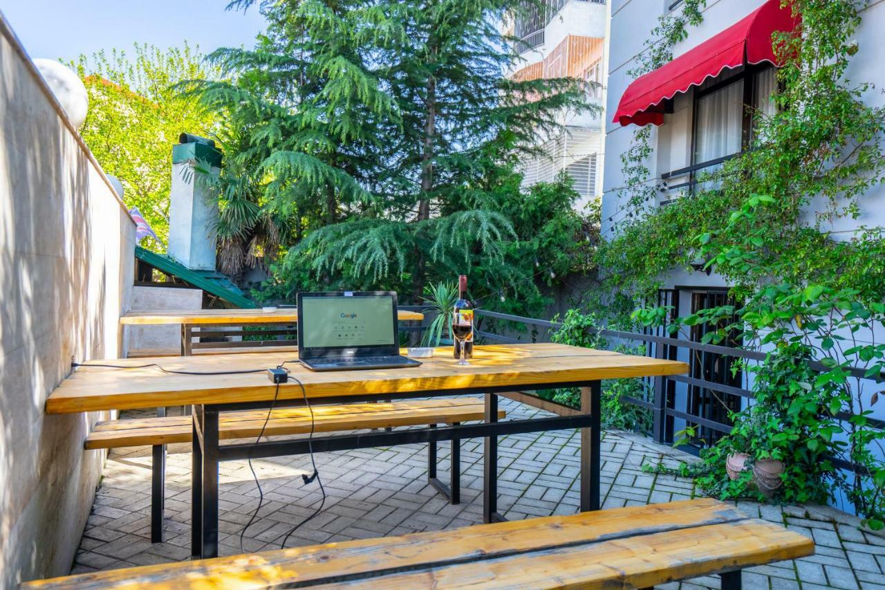 Vera View Hotel Tbilisi Ngoại thất bức ảnh