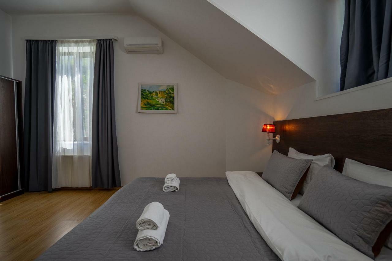 Vera View Hotel Tbilisi Ngoại thất bức ảnh