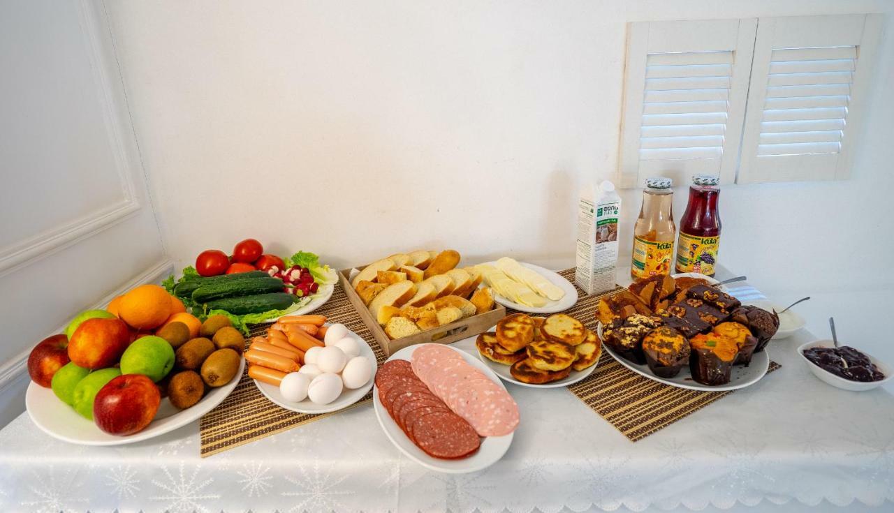 Vera View Hotel Tbilisi Ngoại thất bức ảnh