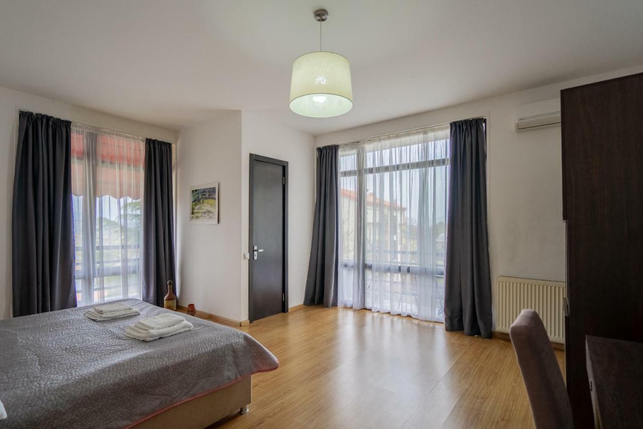 Vera View Hotel Tbilisi Ngoại thất bức ảnh