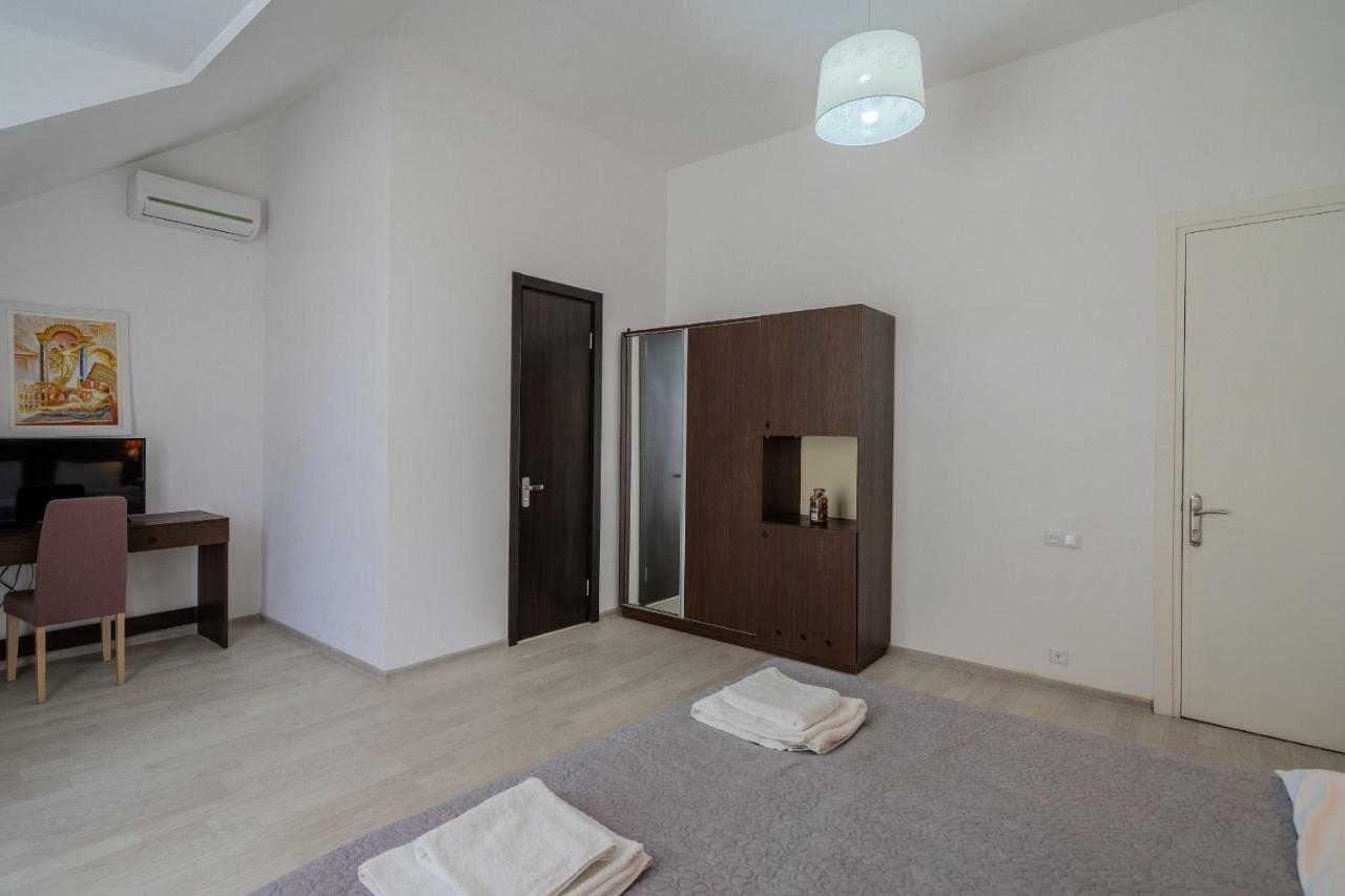 Vera View Hotel Tbilisi Ngoại thất bức ảnh